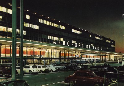 Aéroport Orly, Paris, 1961.